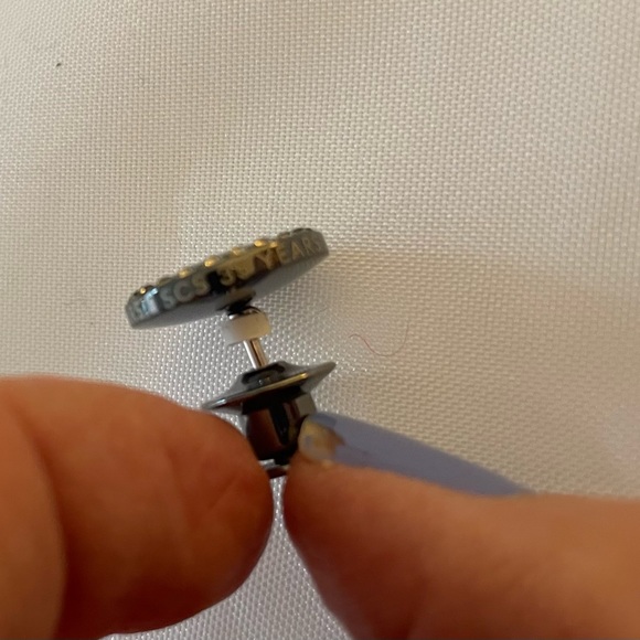 Swarovski tac pin - Picture 6 of 7